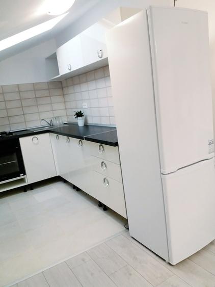 Apartament cu 2 camere decomandat în Giroc