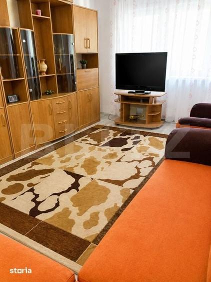 Apartament cu 3 camere decomandat în Astra
