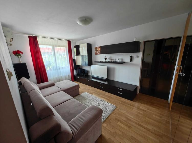 Vand apartament 3 camere - 3
