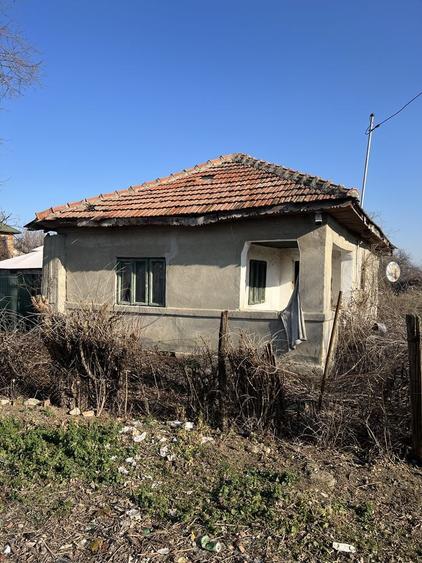 Casă cu 2 camere în Belciug
