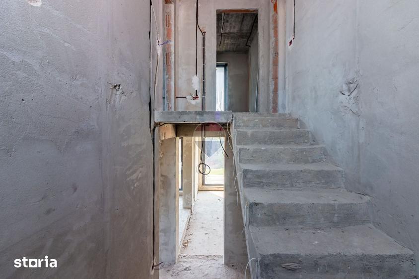 Casă cu 4 camere cu Teren 701 Mp în Corbeanca