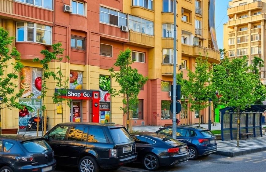 Spațiu comercial, de 76 mp, în P-ța Alba Iulia