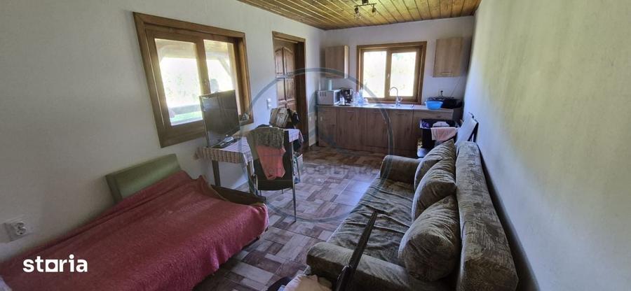 Casă cu 1 camere cu Teren 1000 Mp în Șieu
