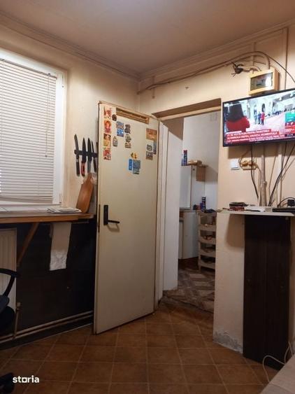 Casă cu 3 camere în Bughea de Sus