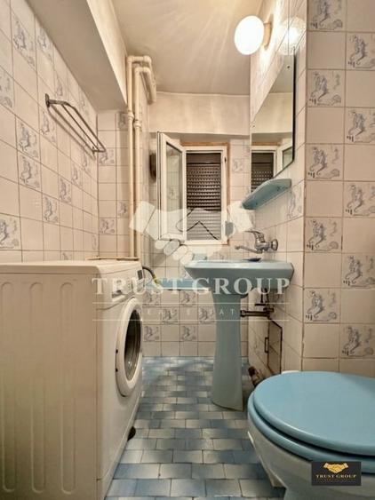 Apartament cu 4 camere decomandat în Titulescu