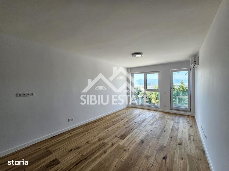 Apartament cu 3 camere în Cristian
