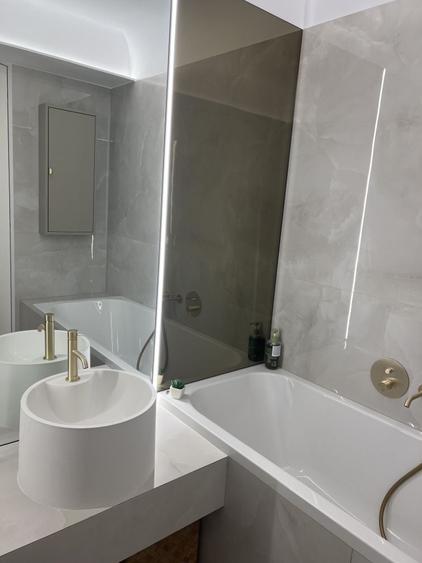 Apartament cu 3 camere decomandat în Nord