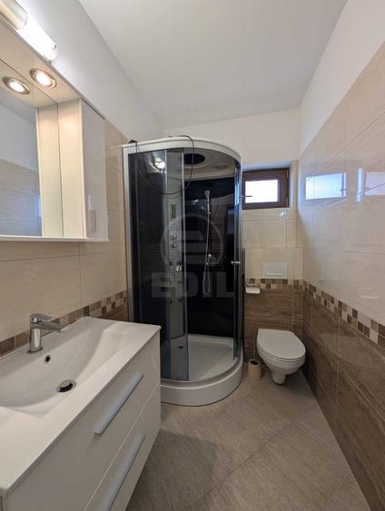 Apartament cu 3 camere semidecomandat în Mănăștur