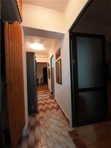 Apartament cu 2 camere decomandat, mobilat în B-dul București