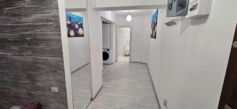 Apartament cu 2 camere decomandat, mobilat în Centură