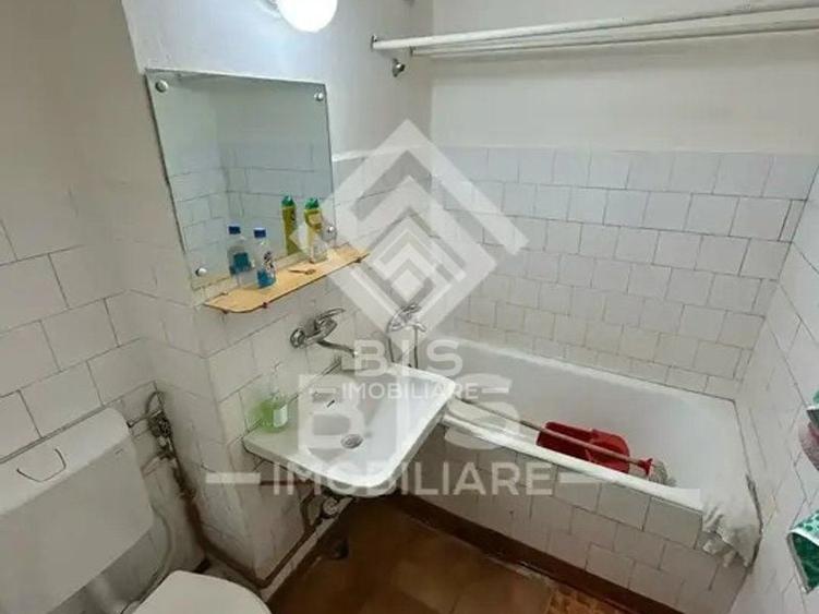 Apartament cu 2 camere semidecomandat în Exterior Nord