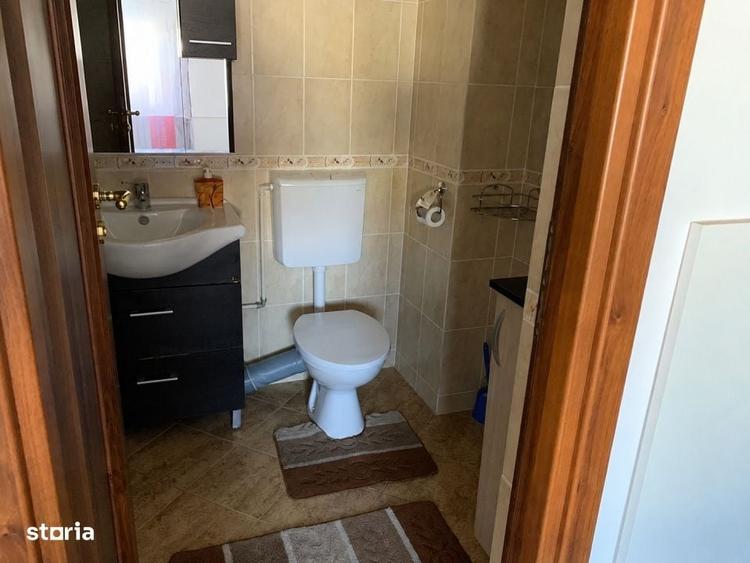 Apartament cu 3 camere decomandat în 1 Mai