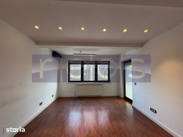 Casă cu 7 camere decomandat cu Teren 200 Mp în Floreasca