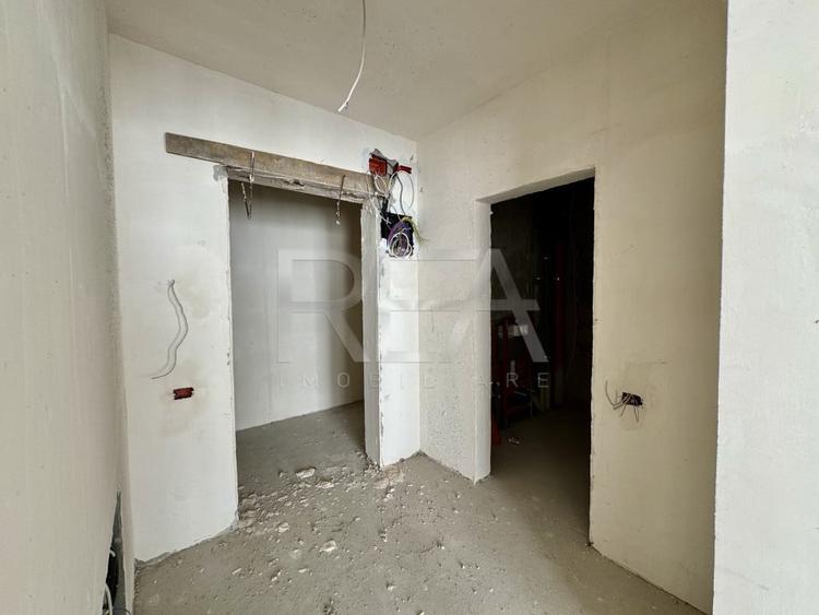 Apartament cu 2 camere semidecomandat în Matei Voievod