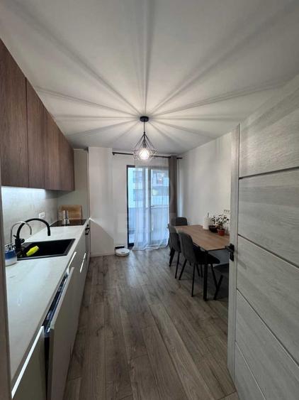 Apartament cu 2 camere decomandat în Florești