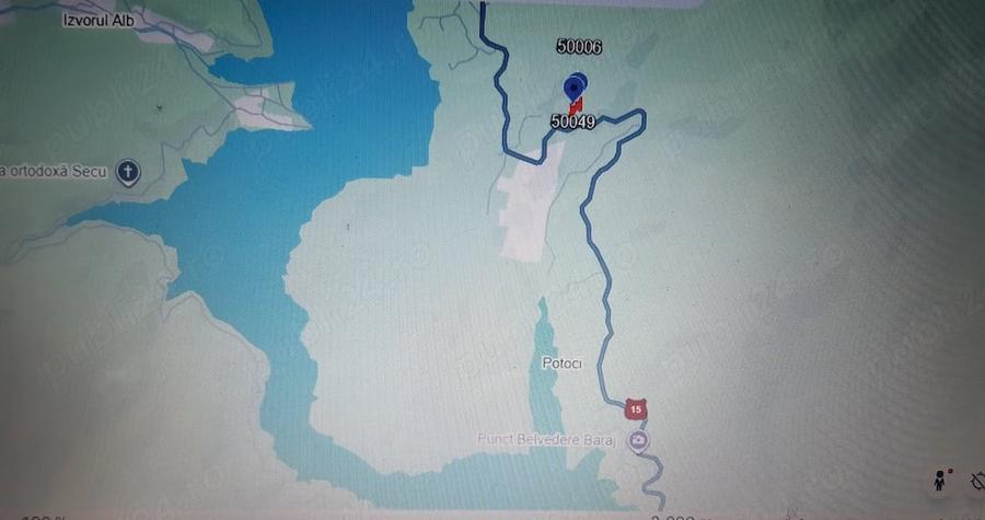 Teren de 5000 mp, în Potoci