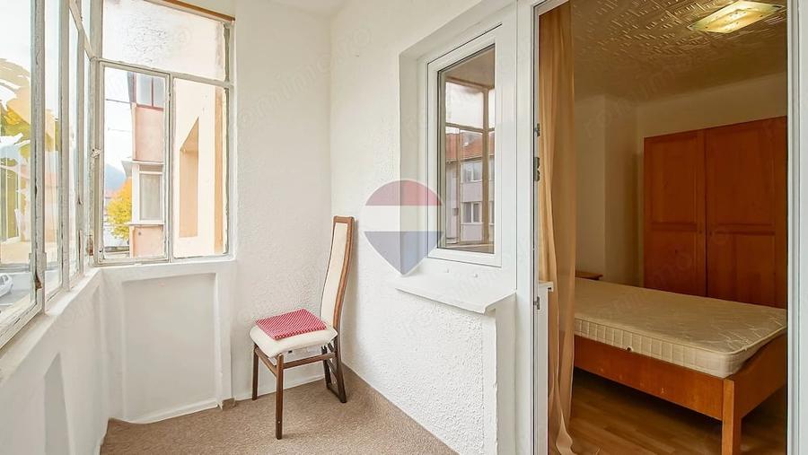 Apartament cu 2 camere decomandat în Central