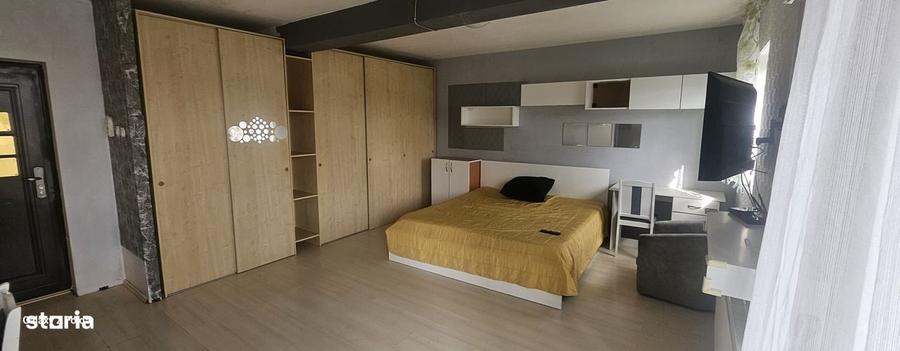 Apartament cu 3 camere în Baciu