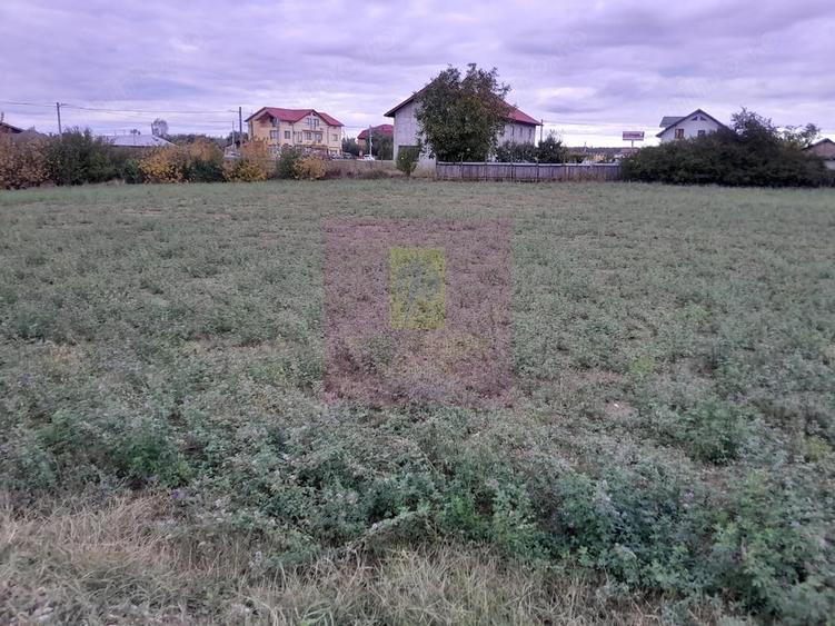Teren de 2062 mp, în Coșereni