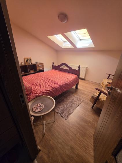 Apartament cu 2 camere decomandat în Florești