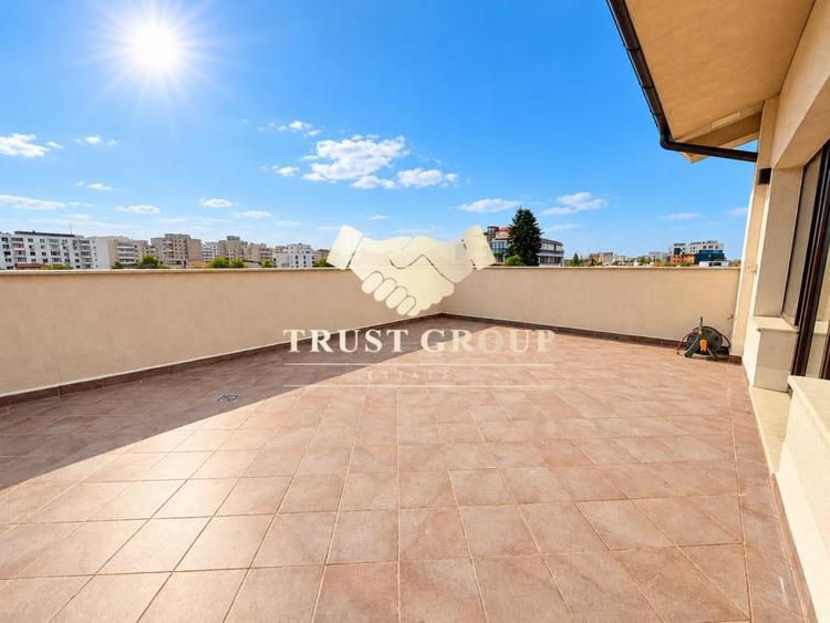 Apartament cu 3 camere decomandat, mobilat în Ultracentral
