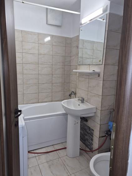 Garsonieră semidecomandată în Bartolomeu