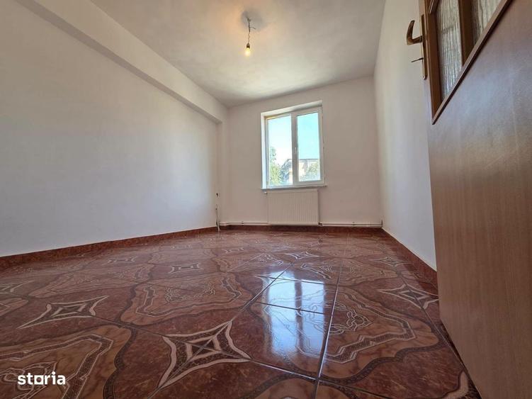 Apartament cu 3 camere în Vest