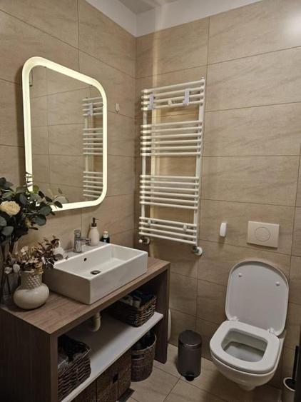 Apartament cu 2 camere în 13 Septembrie