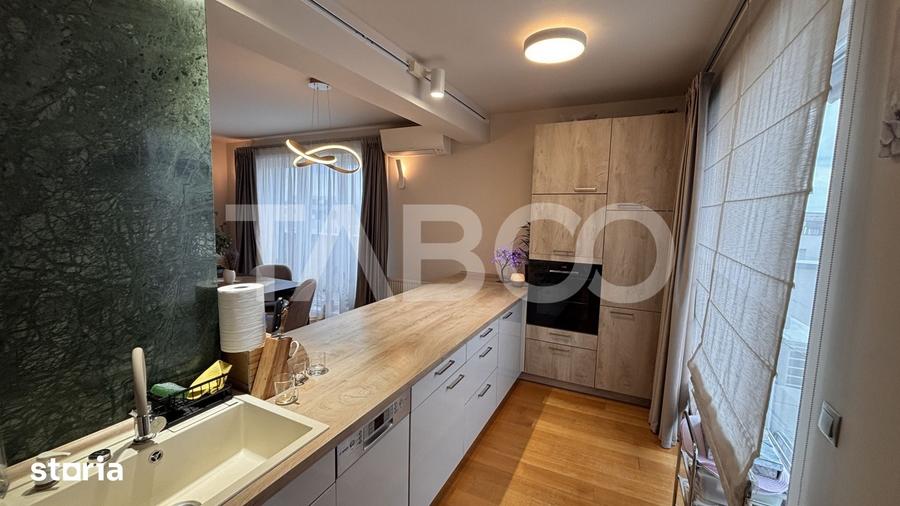 Apartament cu 3 camere decomandat în Lazaret