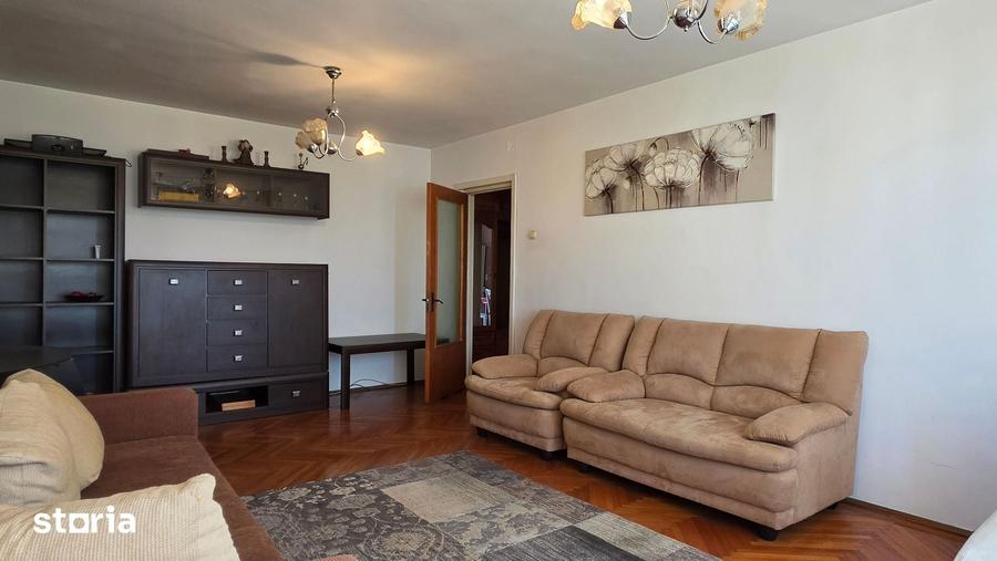 Apartament cu 3 camere decomandat în Griviței