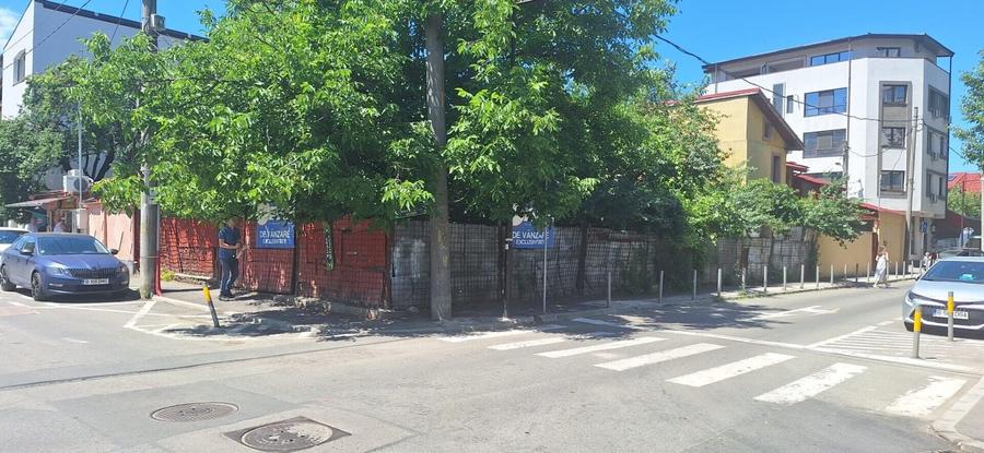 Teren Construcții intravilan de 253 mp, în Apărătorii Patriei