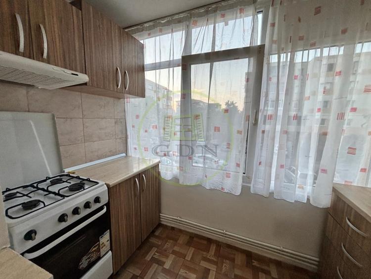 Apartament cu 2 camere decomandat, mobilat în Lăpuș Argeș