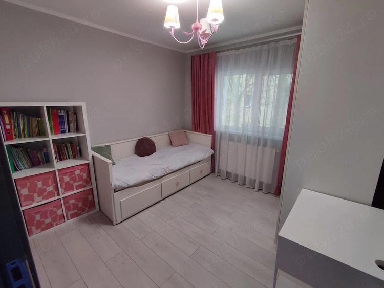 Vand apartament 3 camere decomandat vedere pe doua parti - 6