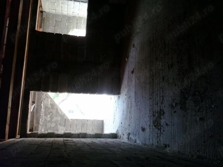 Casă cu 6 camere în Jupa
