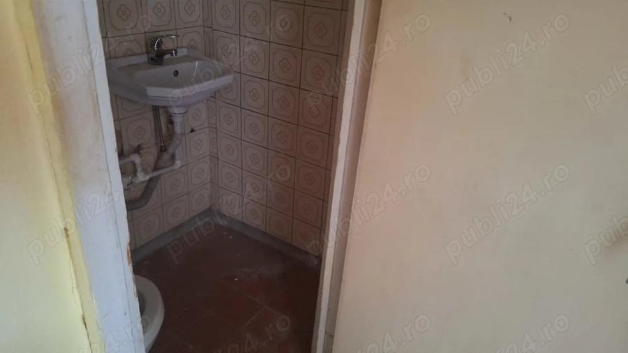 Apartament cu 3 camere semidecomandat în Ultracentral