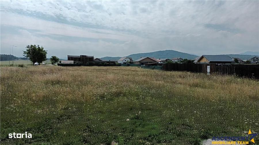 Casă cu 4 camere cu Teren 540 Mp în Bod