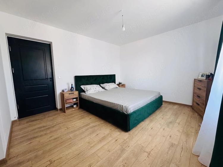 Casă cu Teren 200 Mp în Central
