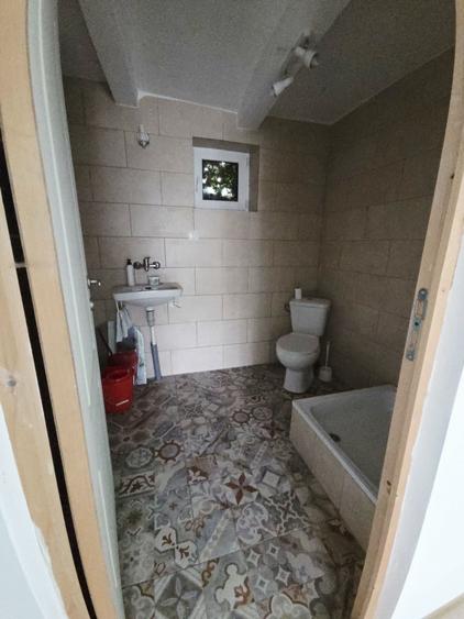 Casă cu 2 camere în Lacu