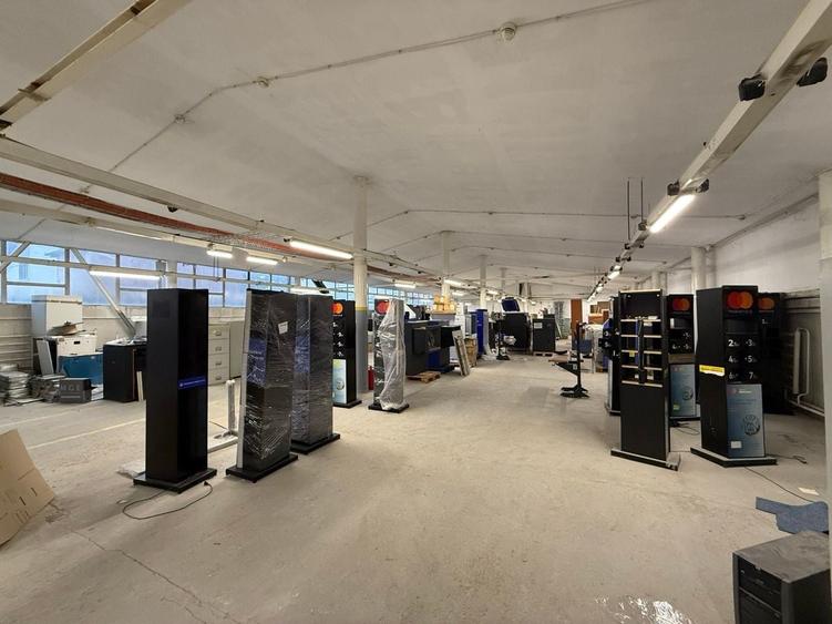 Spațiu industrial, de 450 mp, în Chiajna
