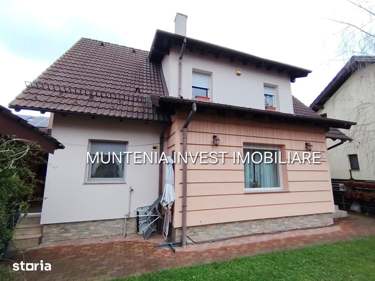 Casă cu 4 camere cu Teren 1985 Mp în Căldăraru