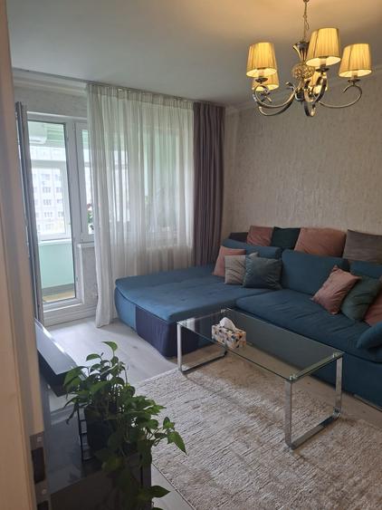 Apartament cu 2 camere decomandat, mobilat în Sălăjan