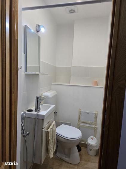 Apartament cu 3 camere în 1 Mai