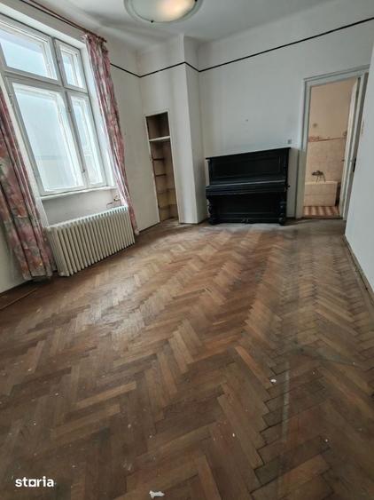Apartament cu 4 camere în Cișmigiu