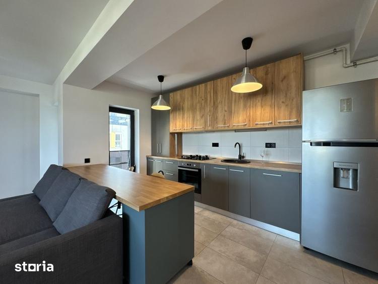 Apartament cu 2 camere decomandat, mobilat în Central