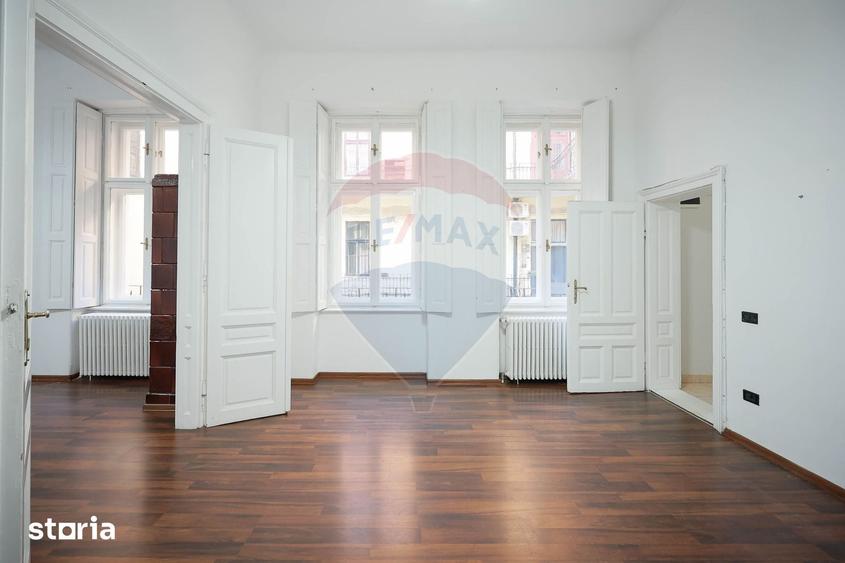 Apartament cu 3 camere în Ultracentral