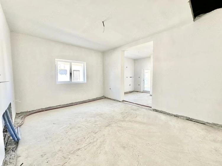 Casă cu 3 camere cu Teren 309 Mp în Moșnița Veche
