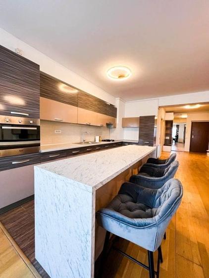 Apartament cu 4 camere decomandat, mobilat în Herăstrău