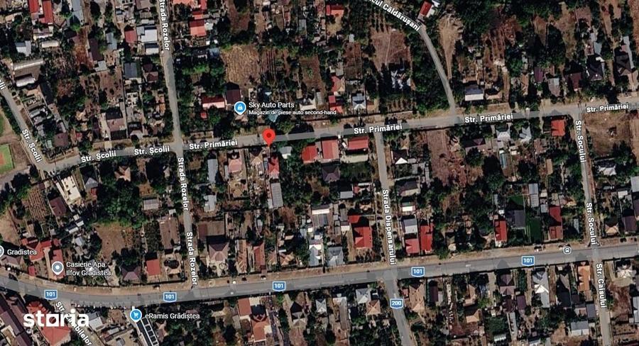 Casă cu 4 camere cu Teren 693 Mp în Grădiștea