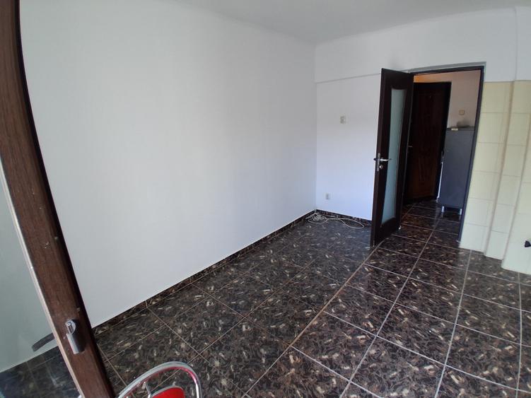 Garsonieră decomandată în Frumoasa