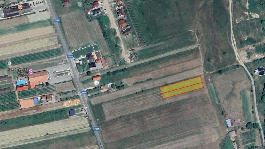 Teren Construcții intravilan de 2500 mp, în Beriu